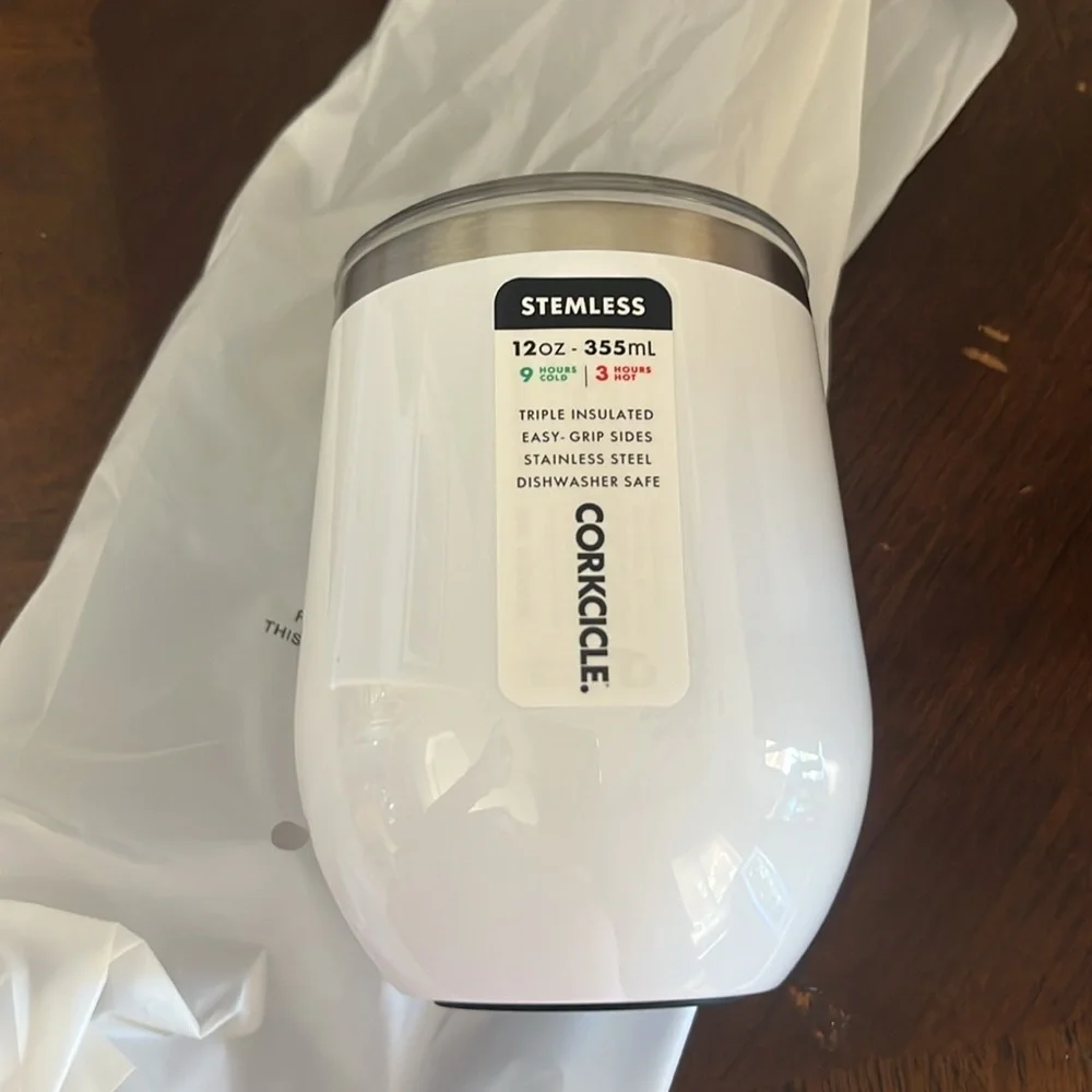 New Corkcicle White and Silver Insulated Drinkware 12oz size